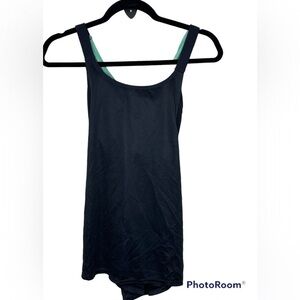MPG crisscross back Tank Top With Built in Padded Bra Sz Med